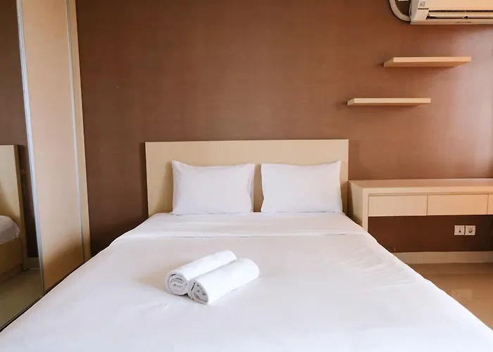 Good Deal Studio Room At Beverly Dago Apartment By Travelio